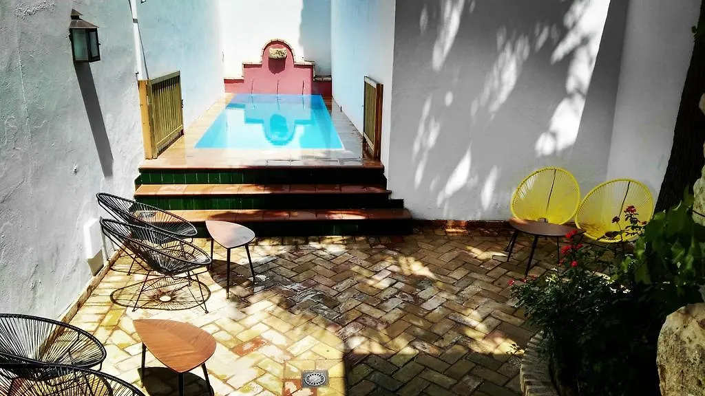 Frenteabastos Suites Cafe Hostal & Apartments Carmona  Carmona (Seville)