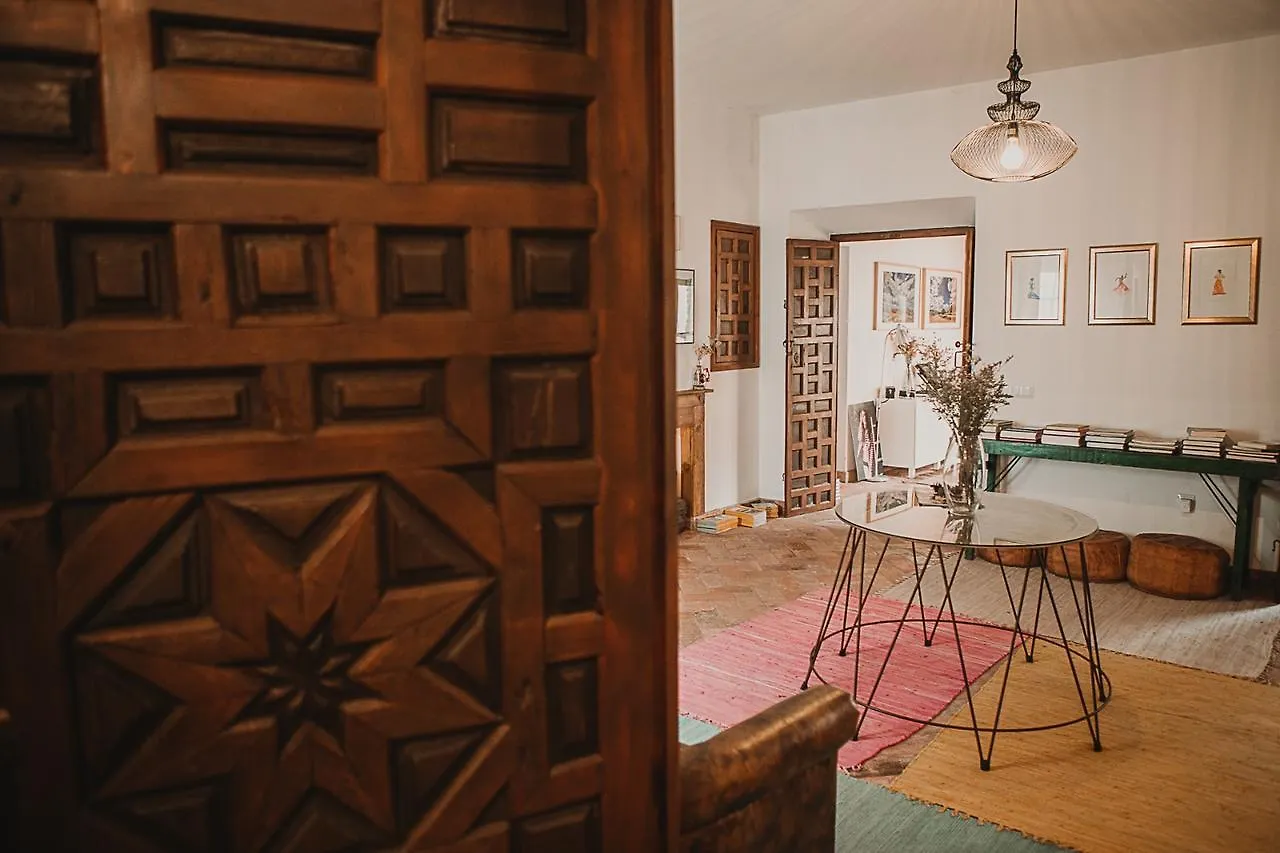 Frenteabastos Suites Cafe Hostal & Apartments Carmona  Guest house