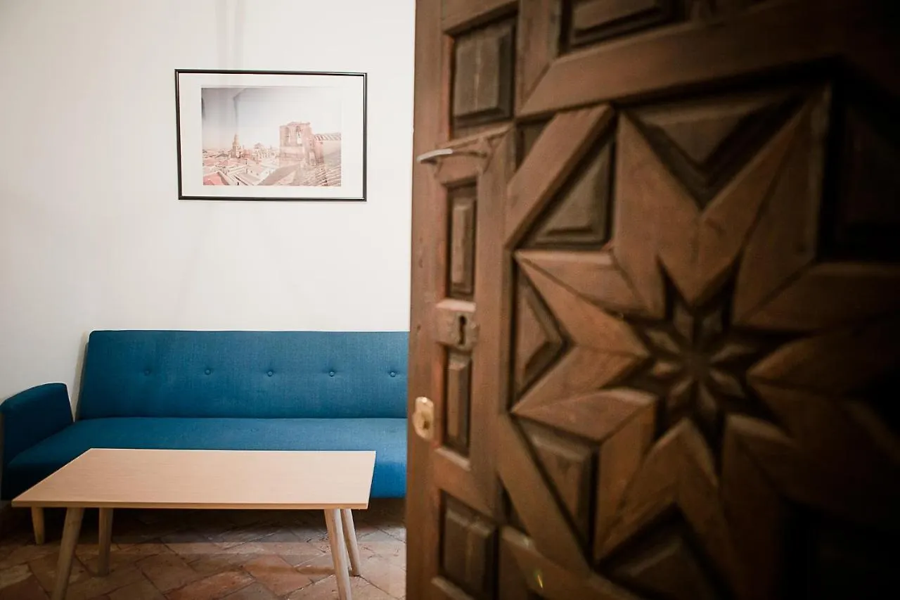 ** Guest house Frenteabastos Suites Cafe Hostal & Apartments Carmona  Spain