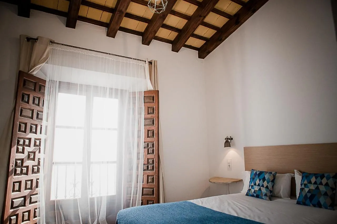 Guest house Frenteabastos Suites Cafe Hostal & Apartments Carmona