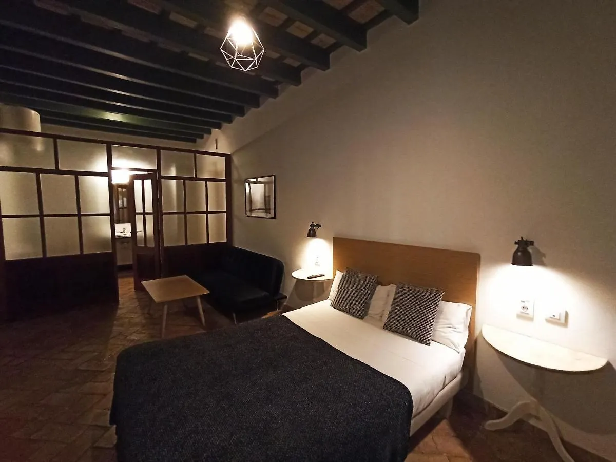 ** Guest house Frenteabastos Suites Cafe Hostal & Apartments Carmona  Spain